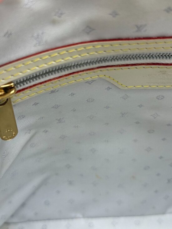 Louis Vuitton | Lockit PM | Suhali Leather | Blanc | VINTAGE - Quiet Luxury - Picture 13 of 16